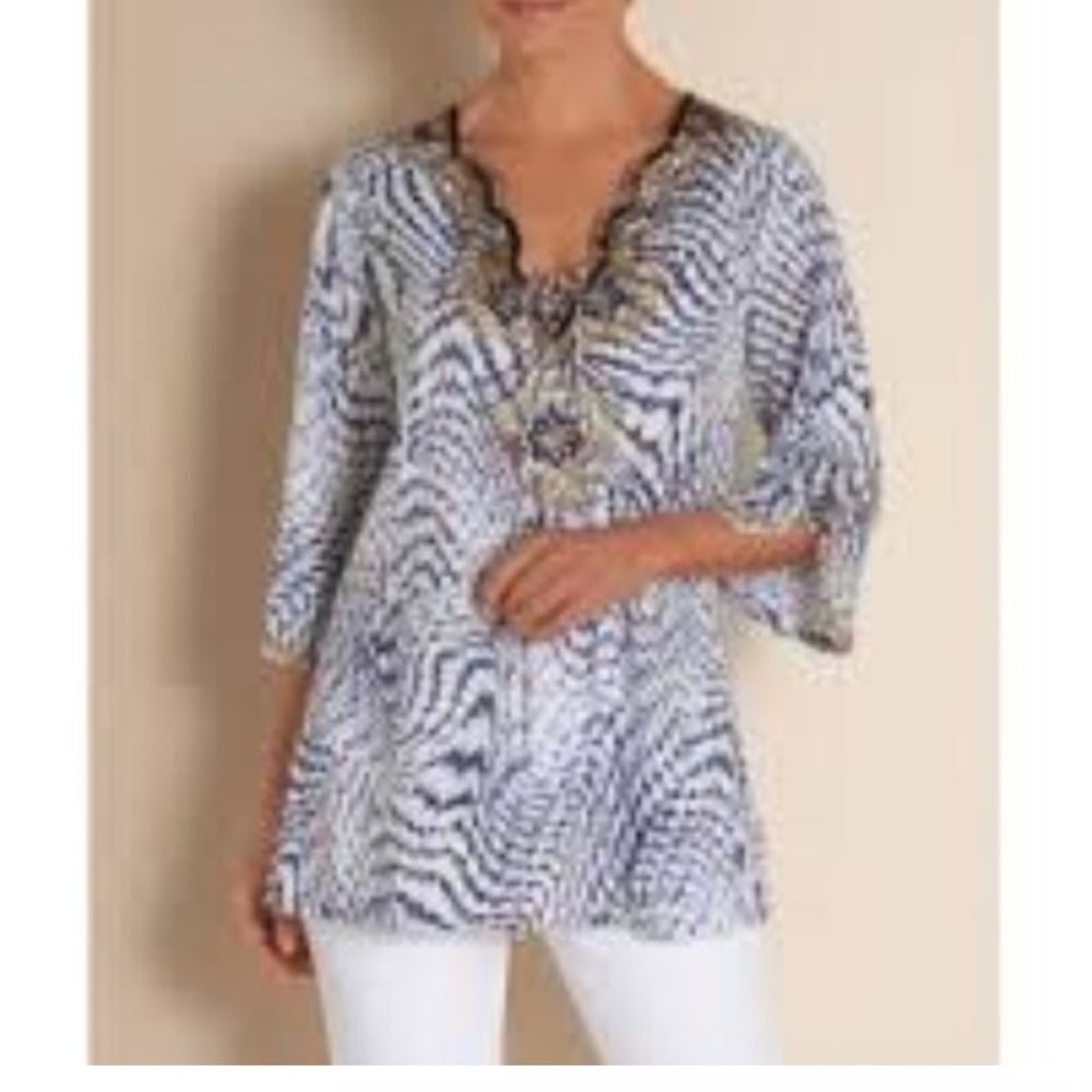 Soft Surroundings Blue and White Patterned Tunic.Size Medium NWOT
